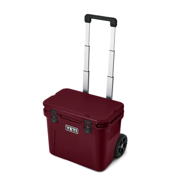 YETI Roadie 32 glaciere a roulettes rouge 50 canettes