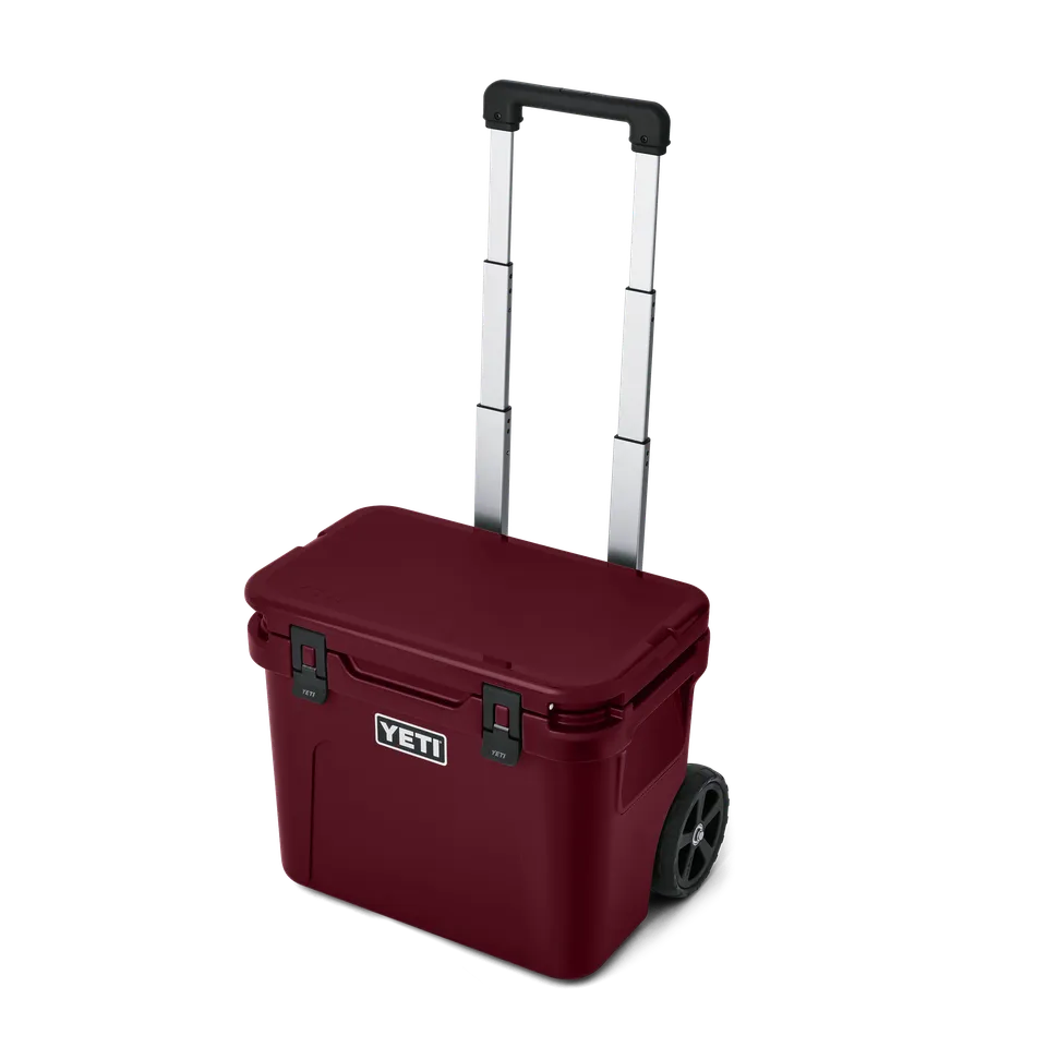 YETI Roadie 32 glaciere a roulettes rouge 50 canettes
