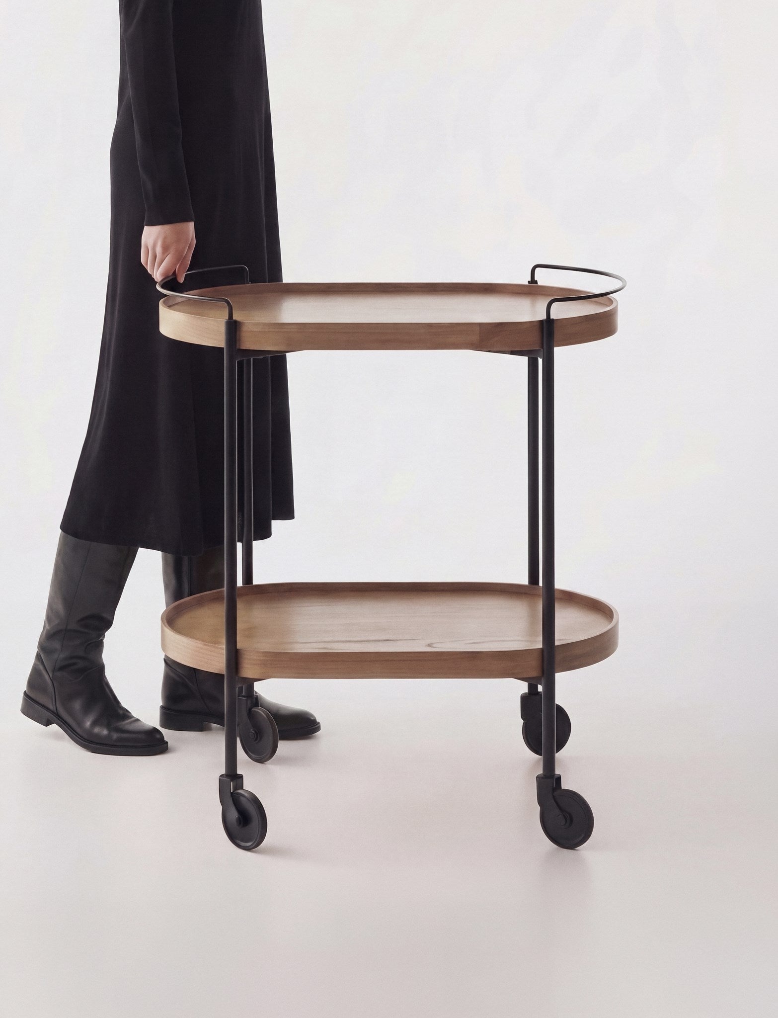 Stelton Hem desserte 65 cm chêne 2 plateaux roulettes