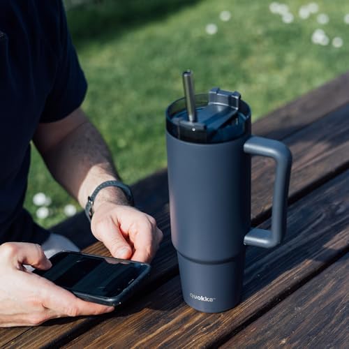 Quokka Stream Noir 950 ml mug isotherme acier