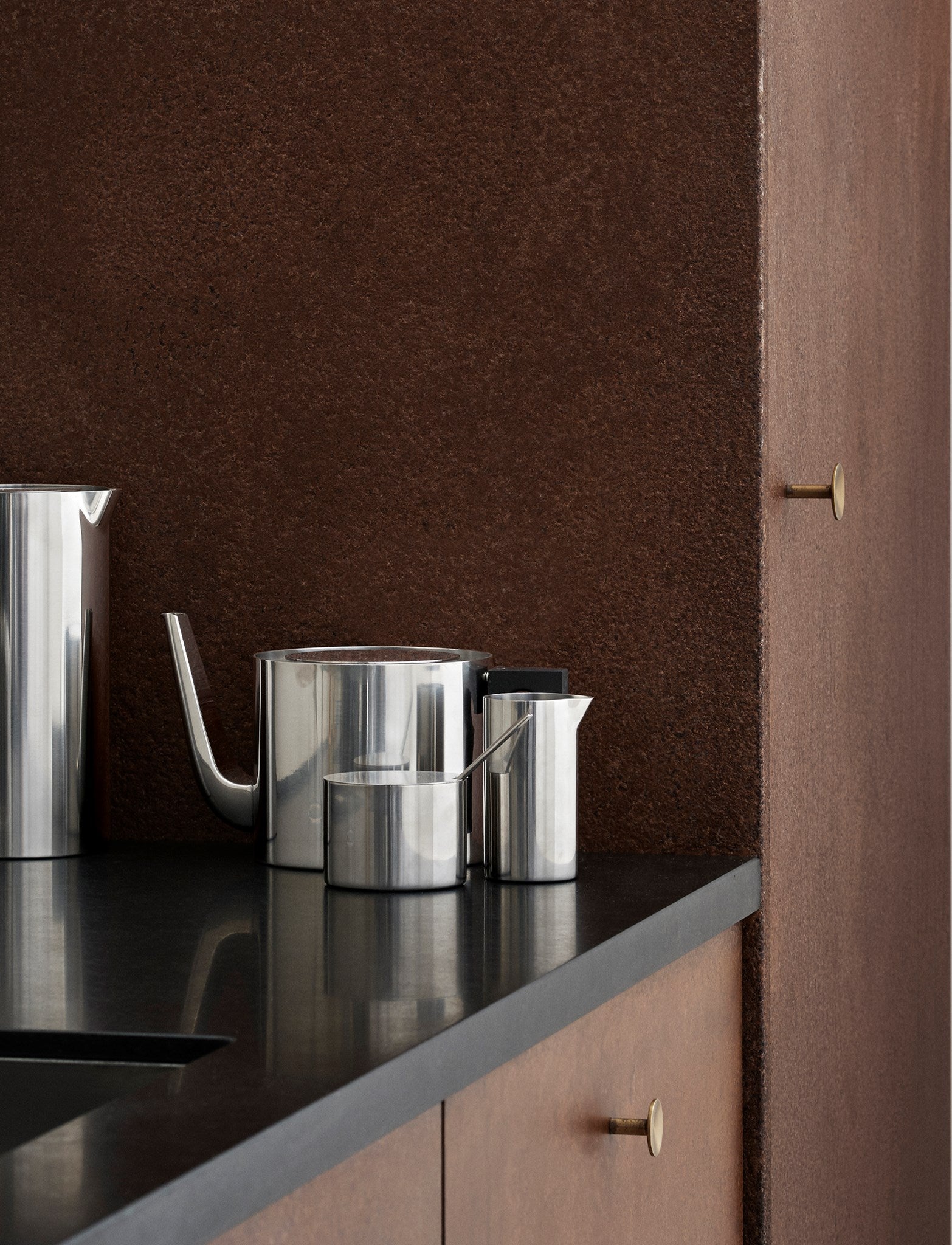 Stelton Cylinda-line théière Arne Jacobsen 1,25 L inox