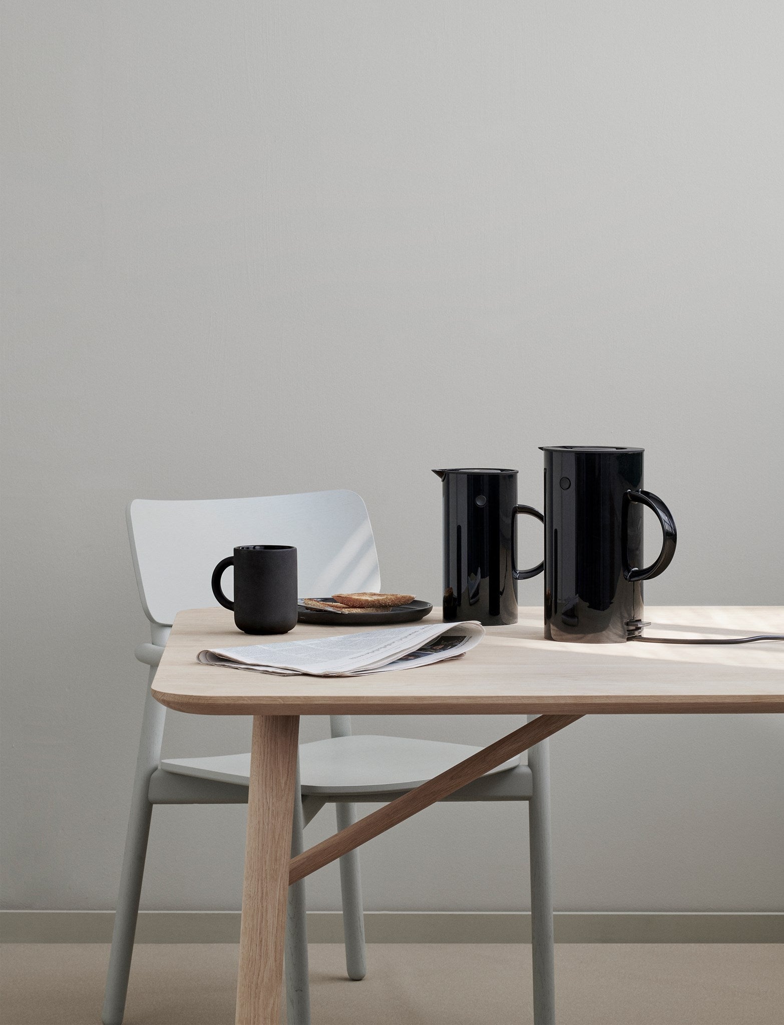 Stelton Theo assiette plate 22 cm noire grès