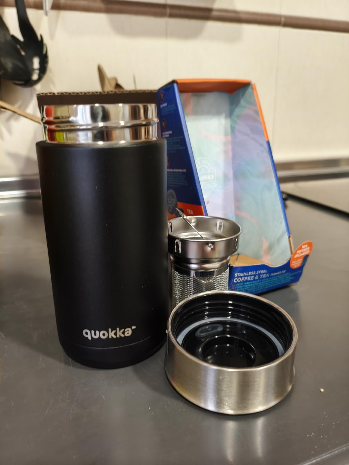 Quokka Boost Carbon Black mug isotherme 400 ml café