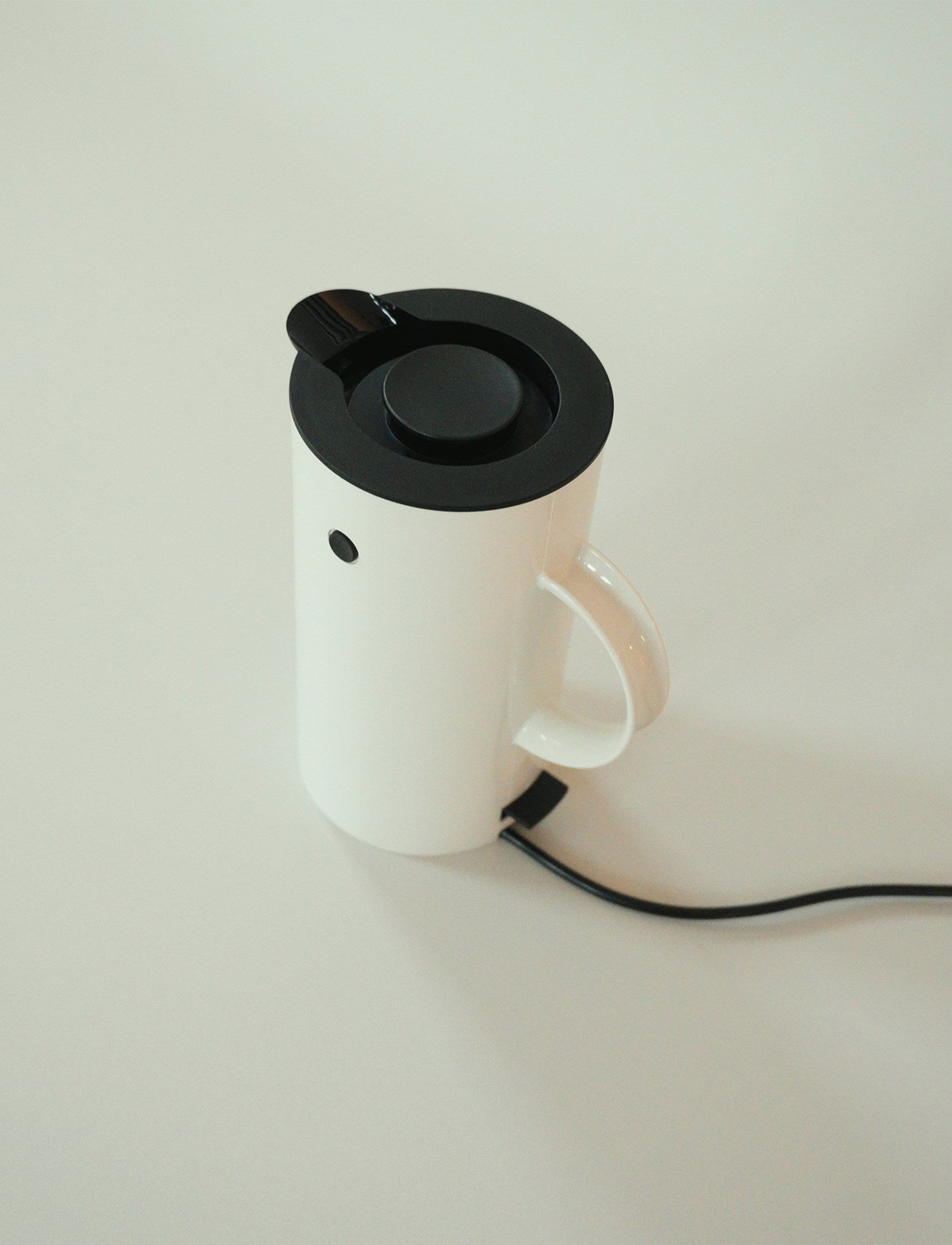 Stelton EM77 bouilloire électrique 1,5 L sans fil