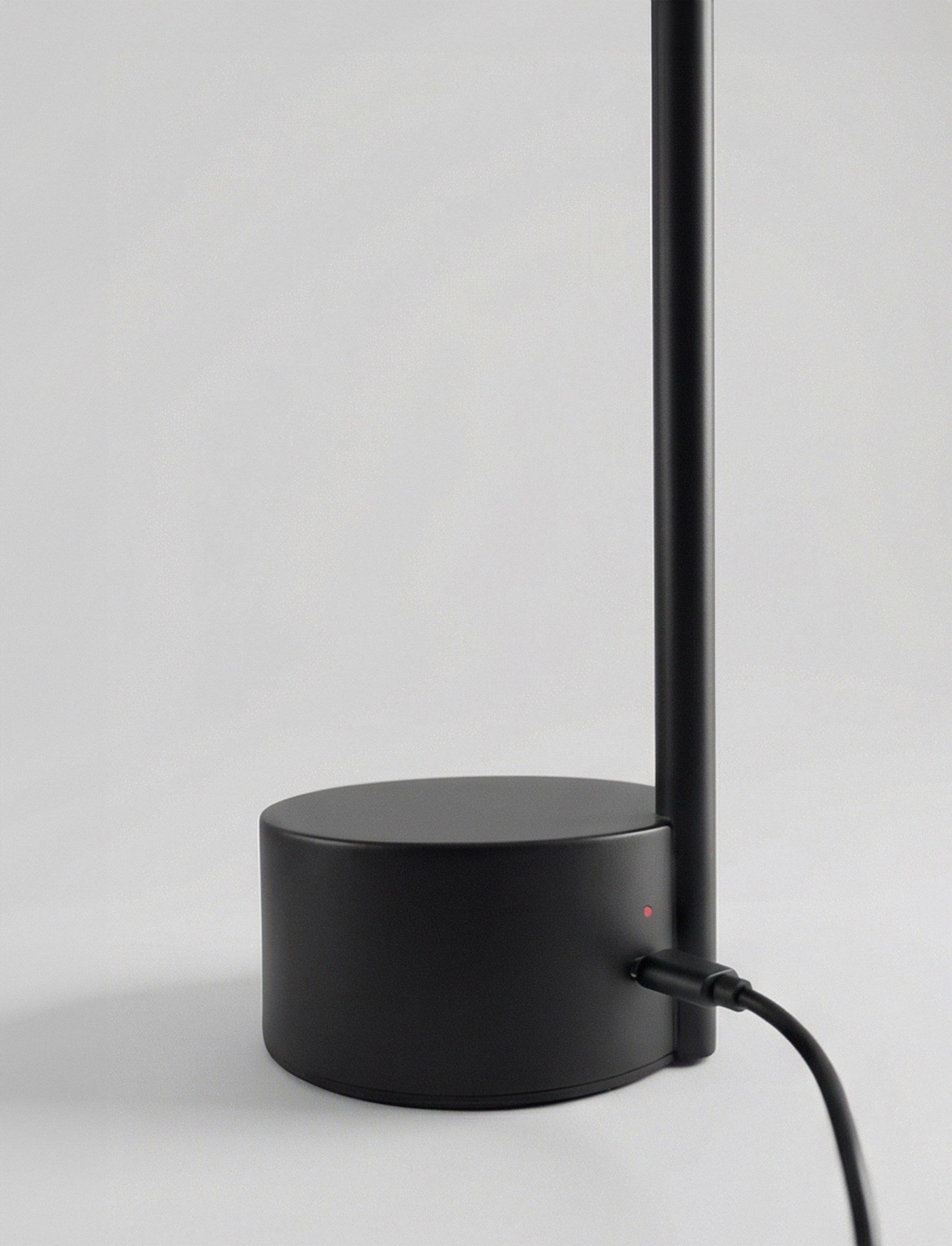 Stelton Vinkel lampe LED portable USB-C 3 intensités