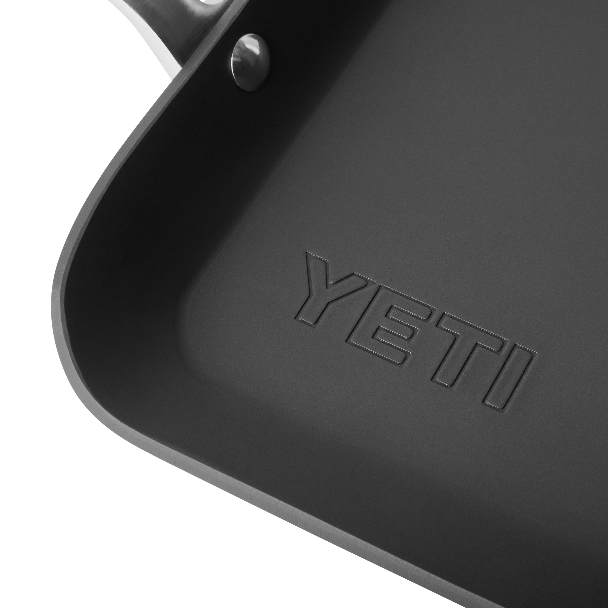 YETI Carbon Steel plancha acier carbone pré-culottée