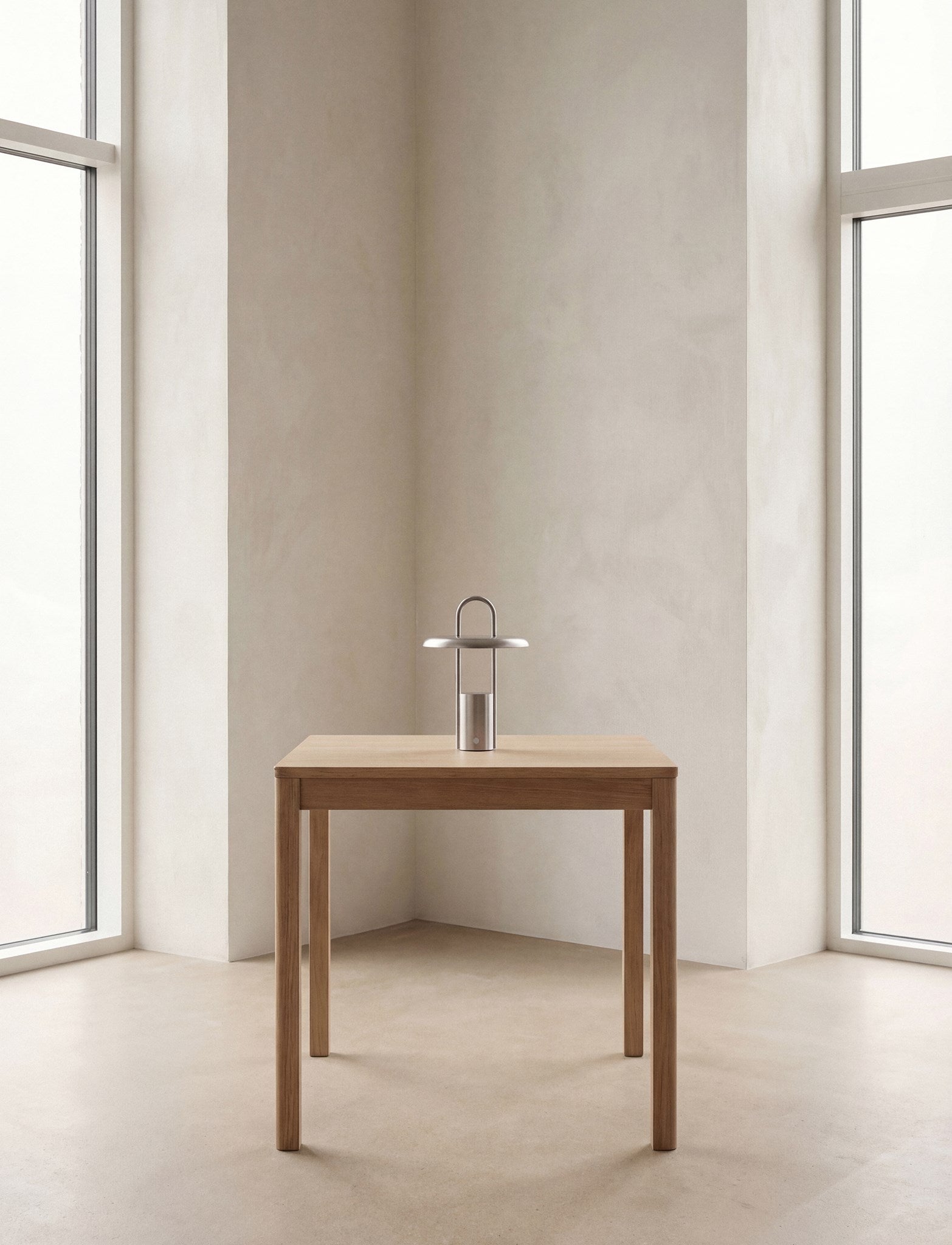 Stelton Pier lampe LED portable H 25 cm lanterne