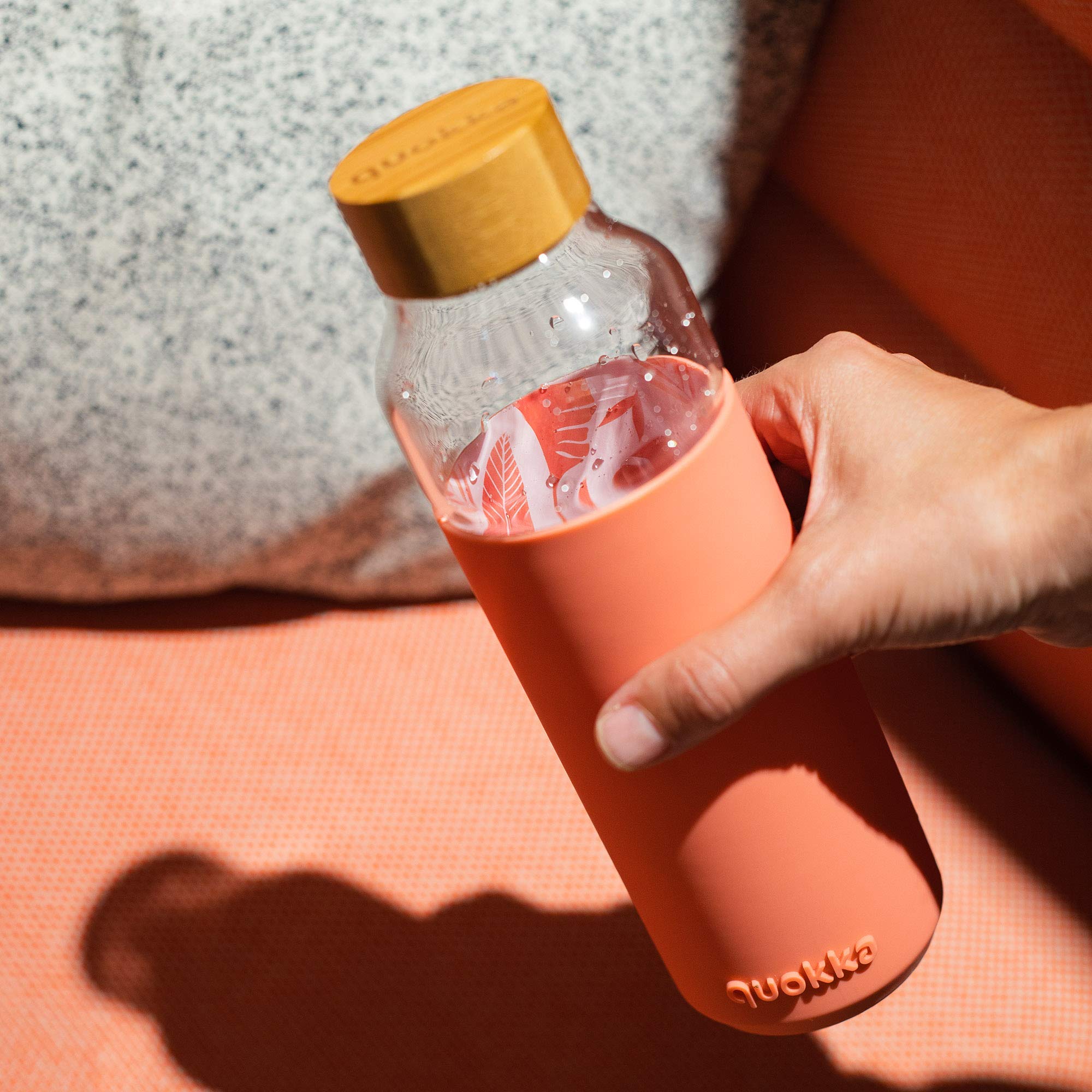 Quokka Flow bouteille verre 660 ml Inner Rose botanique
