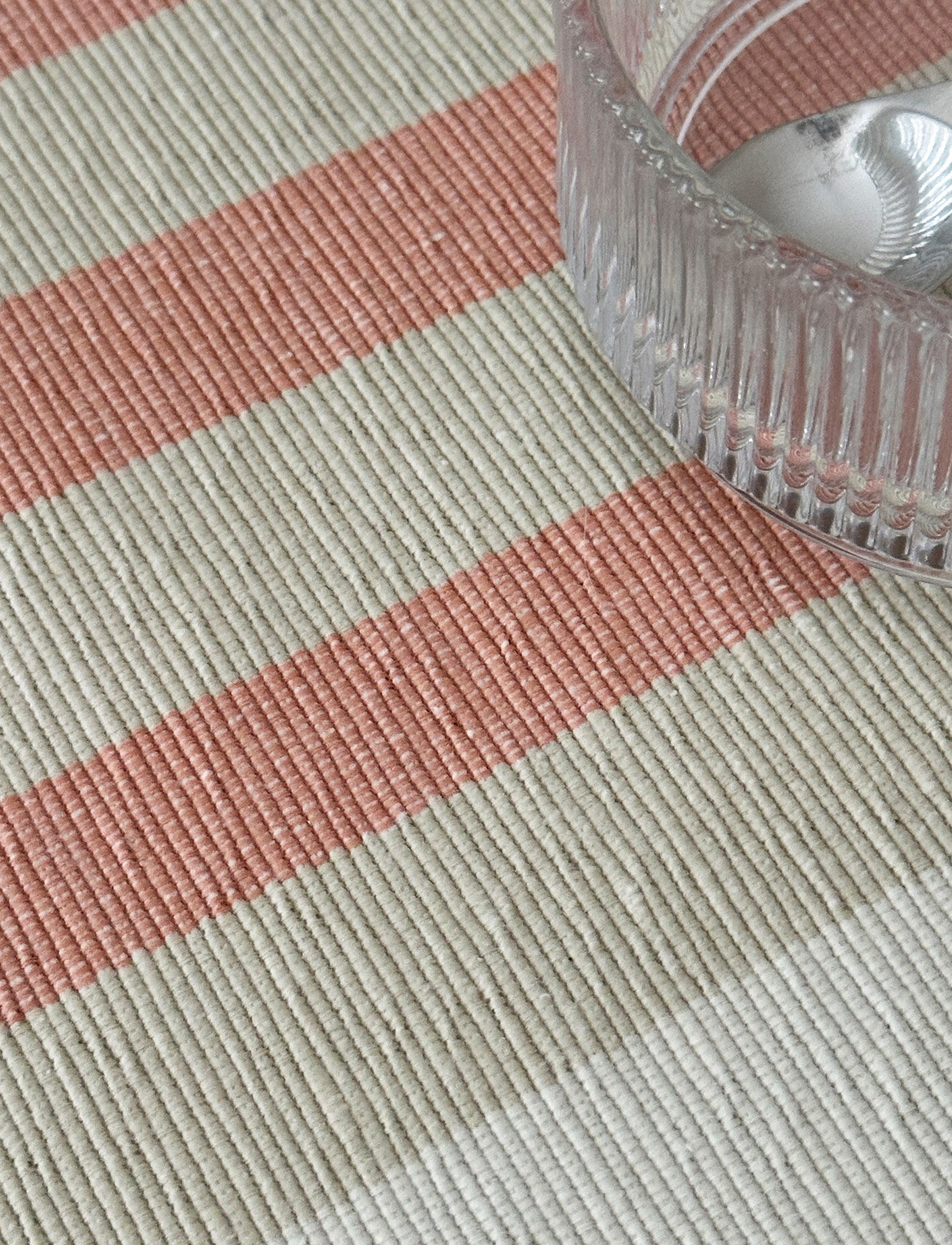 Stelton Vibeke Klint set de table 33x48 cm rouge lignes