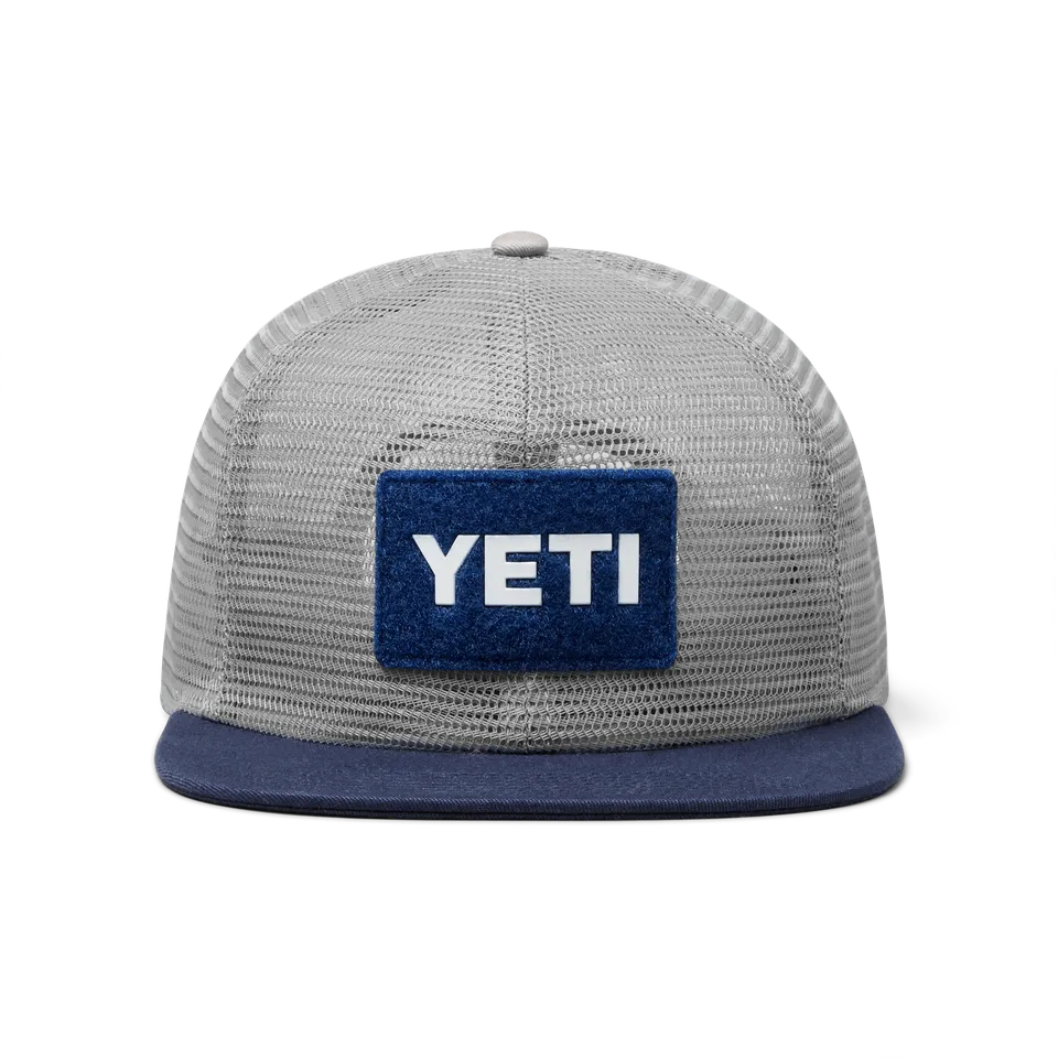 YETI Flat Brim casquette plate Grey/Navy filet recyclé