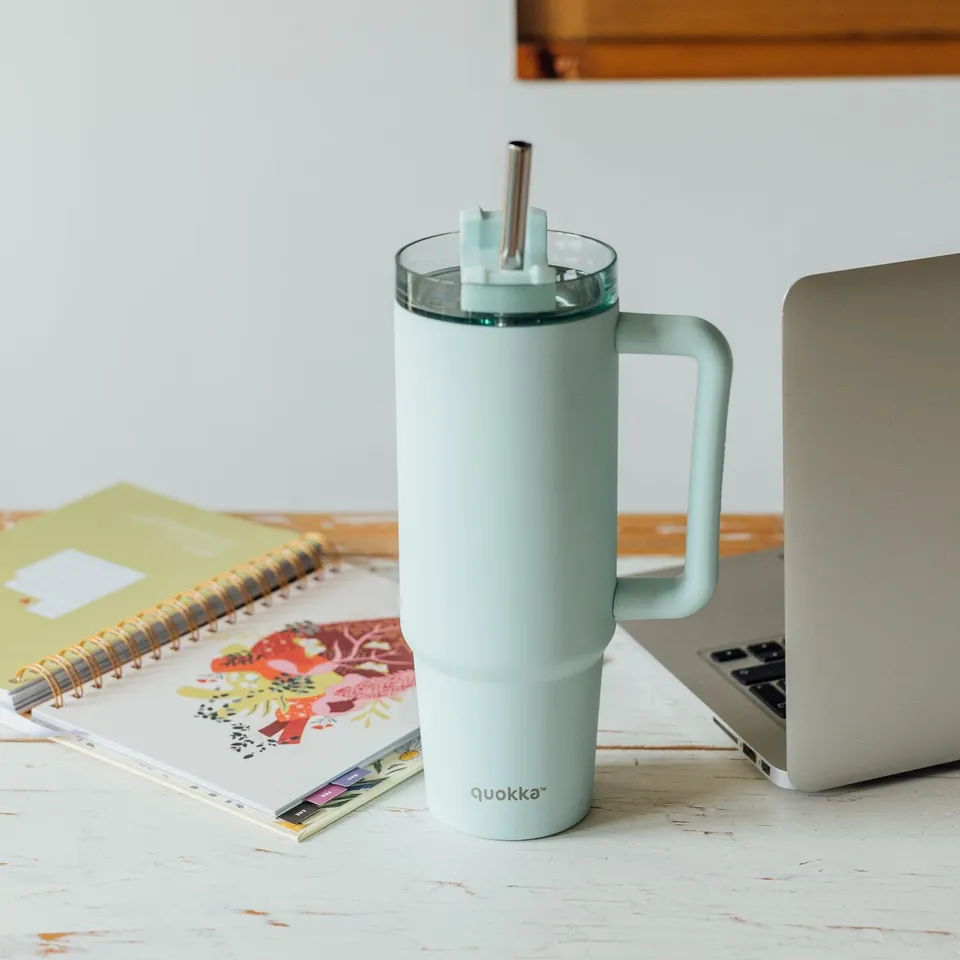 Quokka Stream mug isotherme 950 ml turquoise