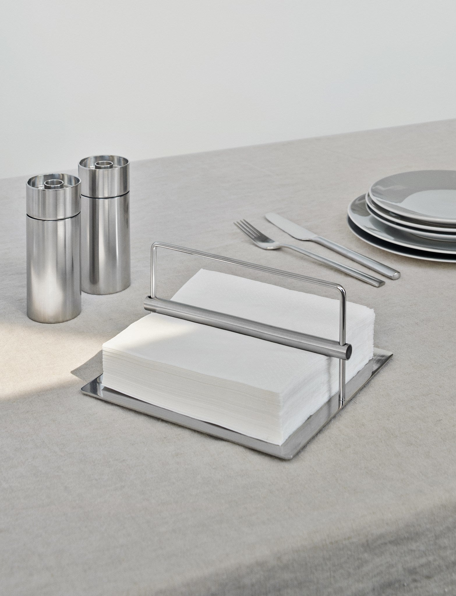 Stelton Cylinda Arne Jacobsen moulin poivre inox