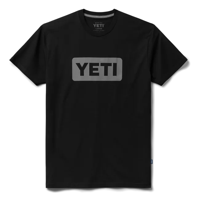 YETI Logo Badge T-shirt Manches Courtes Noir-Gris Coton