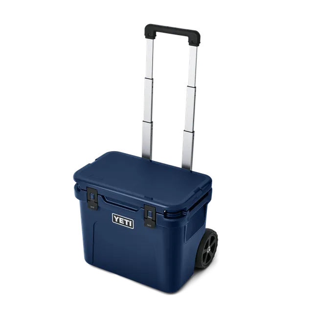 YETI Roadie 32 Glacière à roulettes Navy 50 canettes