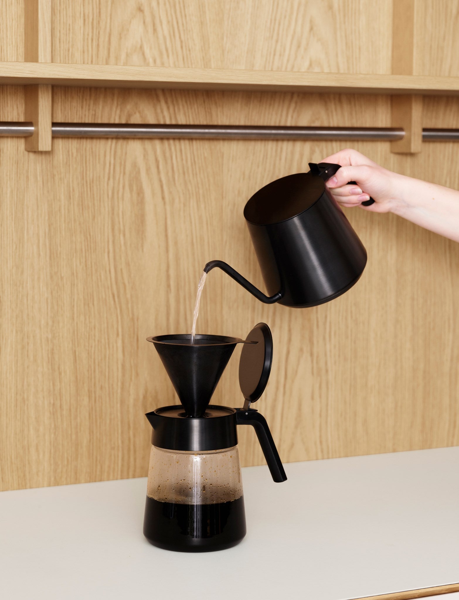 Stelton Nohr bouilloire col de cygne induction