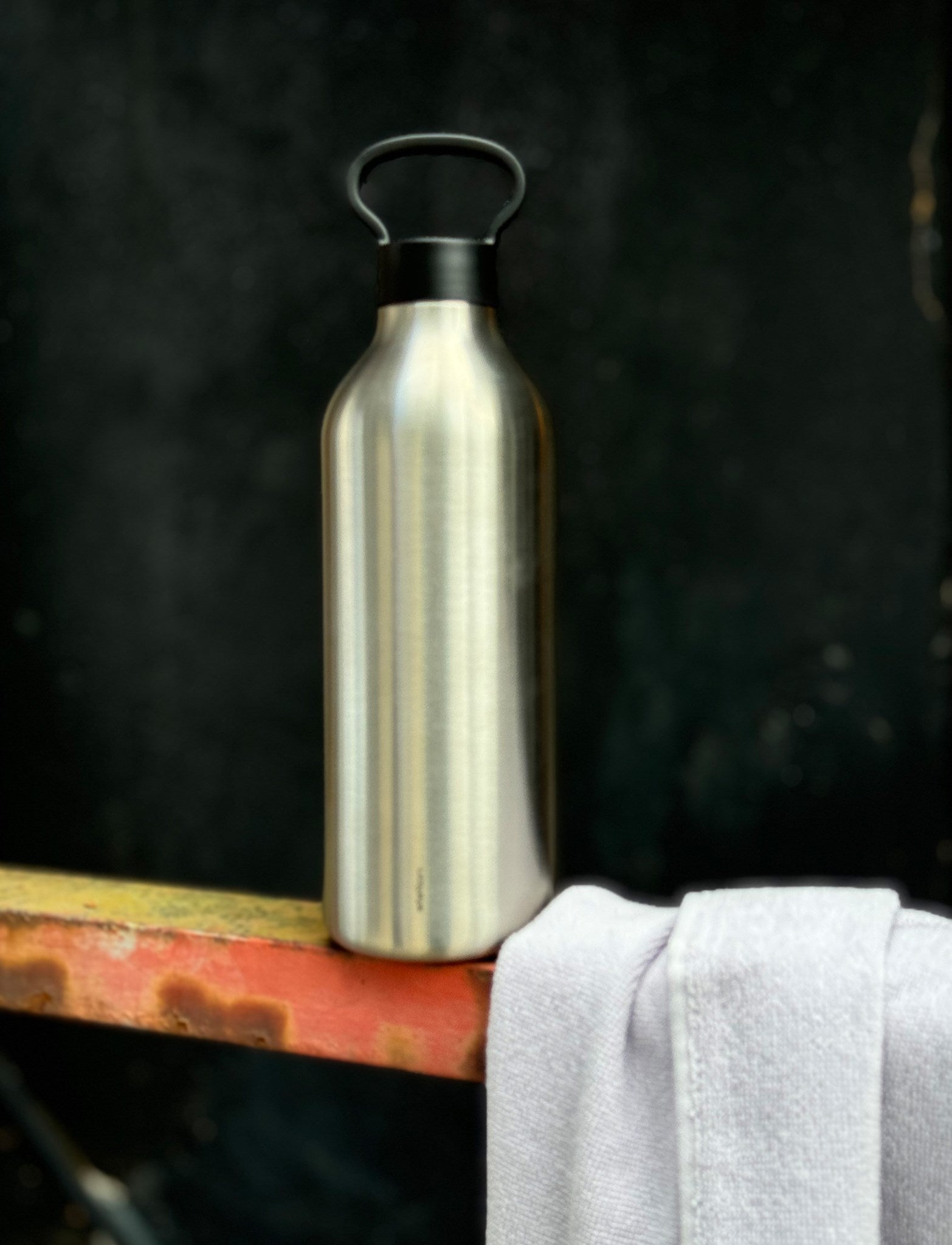 Stelton Tabi bouteille isotherme 1000 ml avec poignée