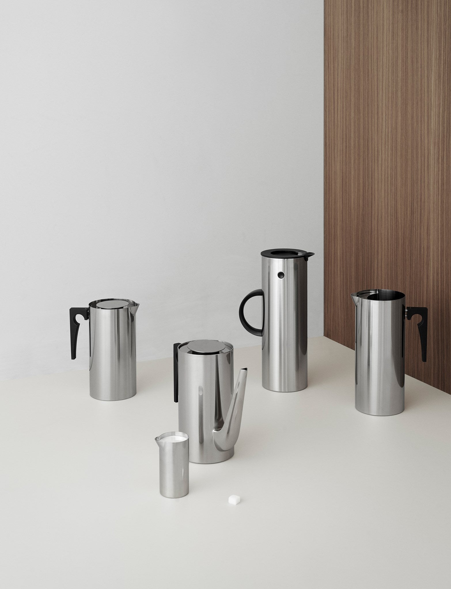Stelton EM77 pichet isotherme 1 L acier