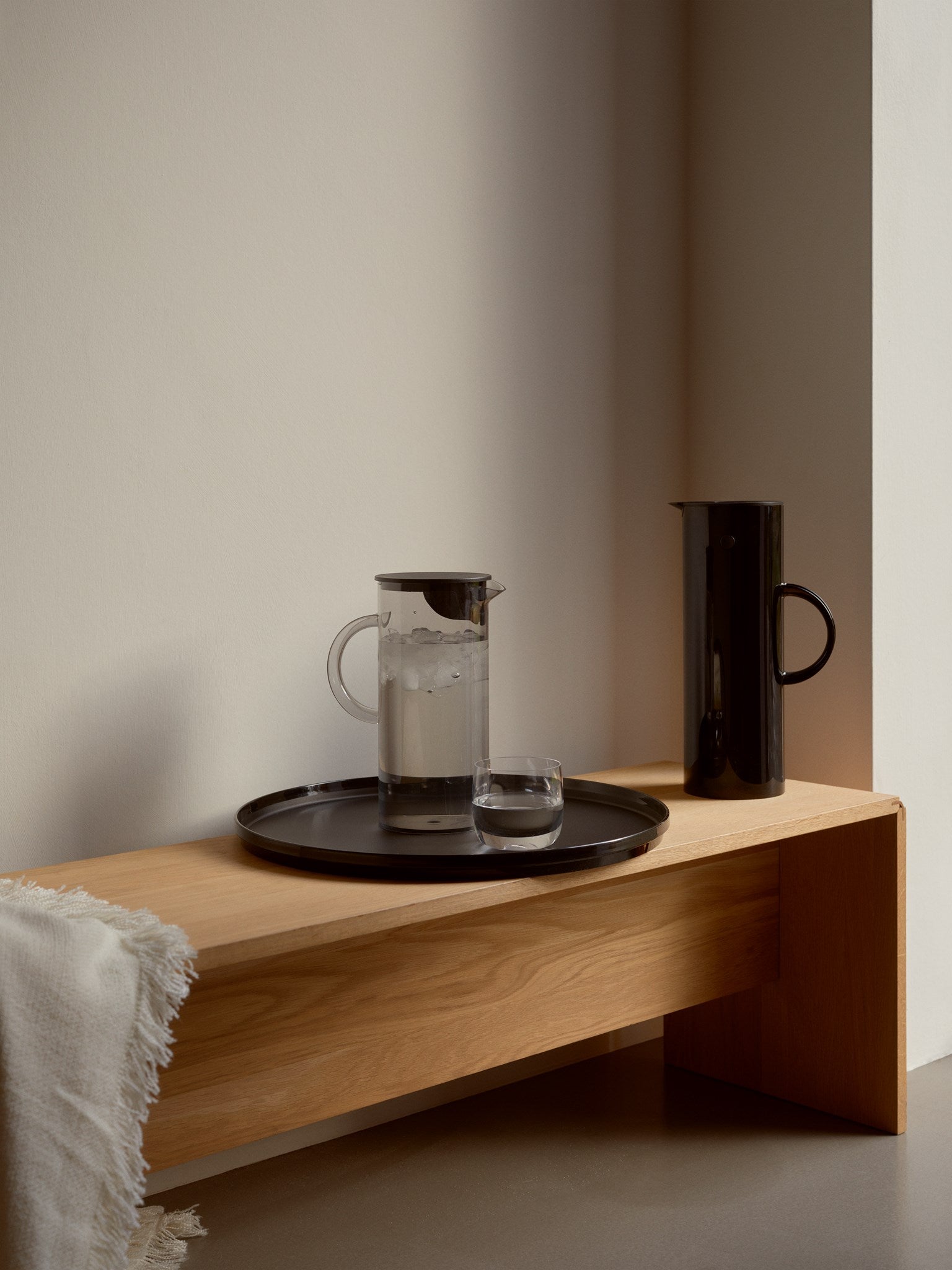 Stelton EM77 carafe eau 1,5 L avec couvercle