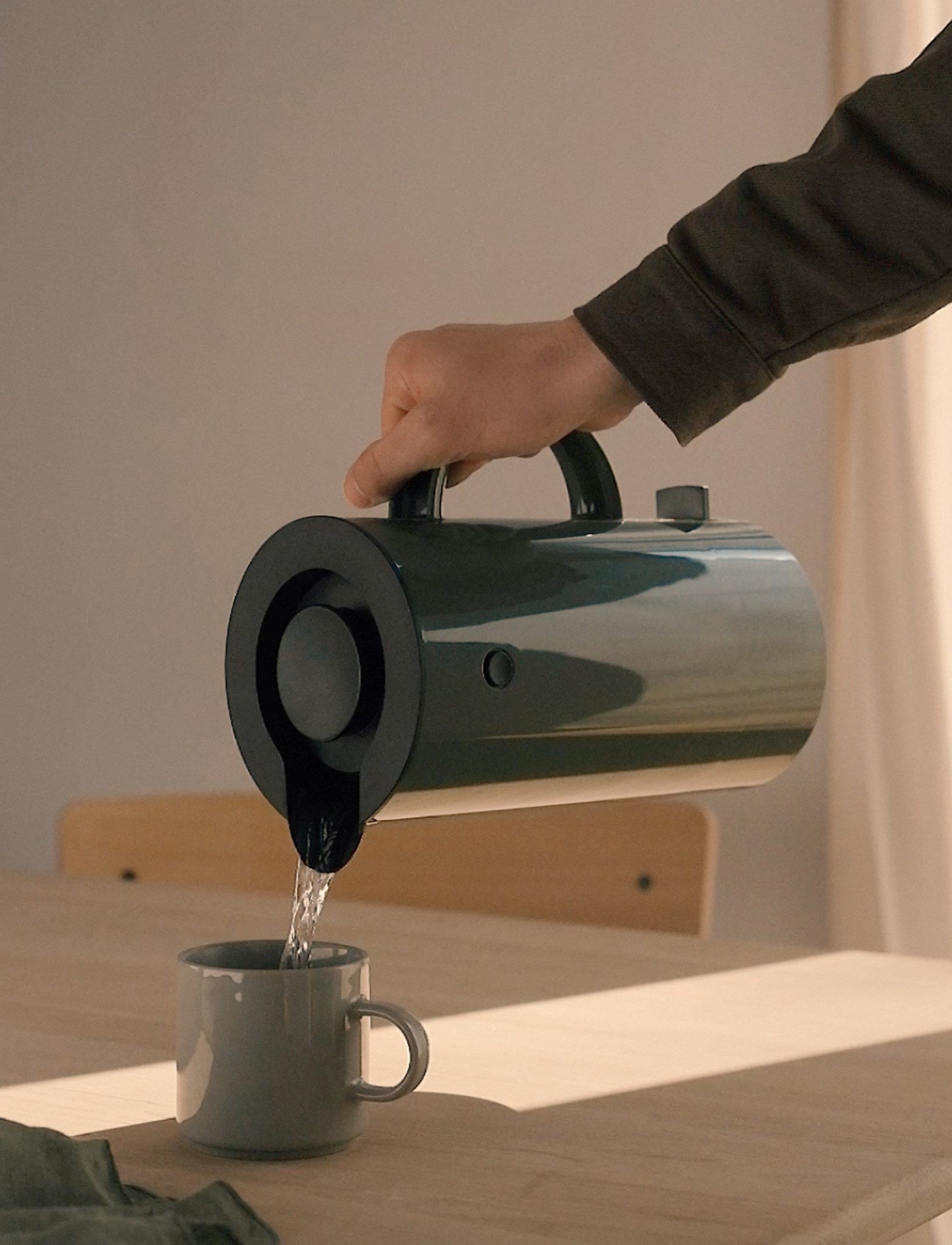Stelton EM77 bouilloire électrique 1,5 L sans fil