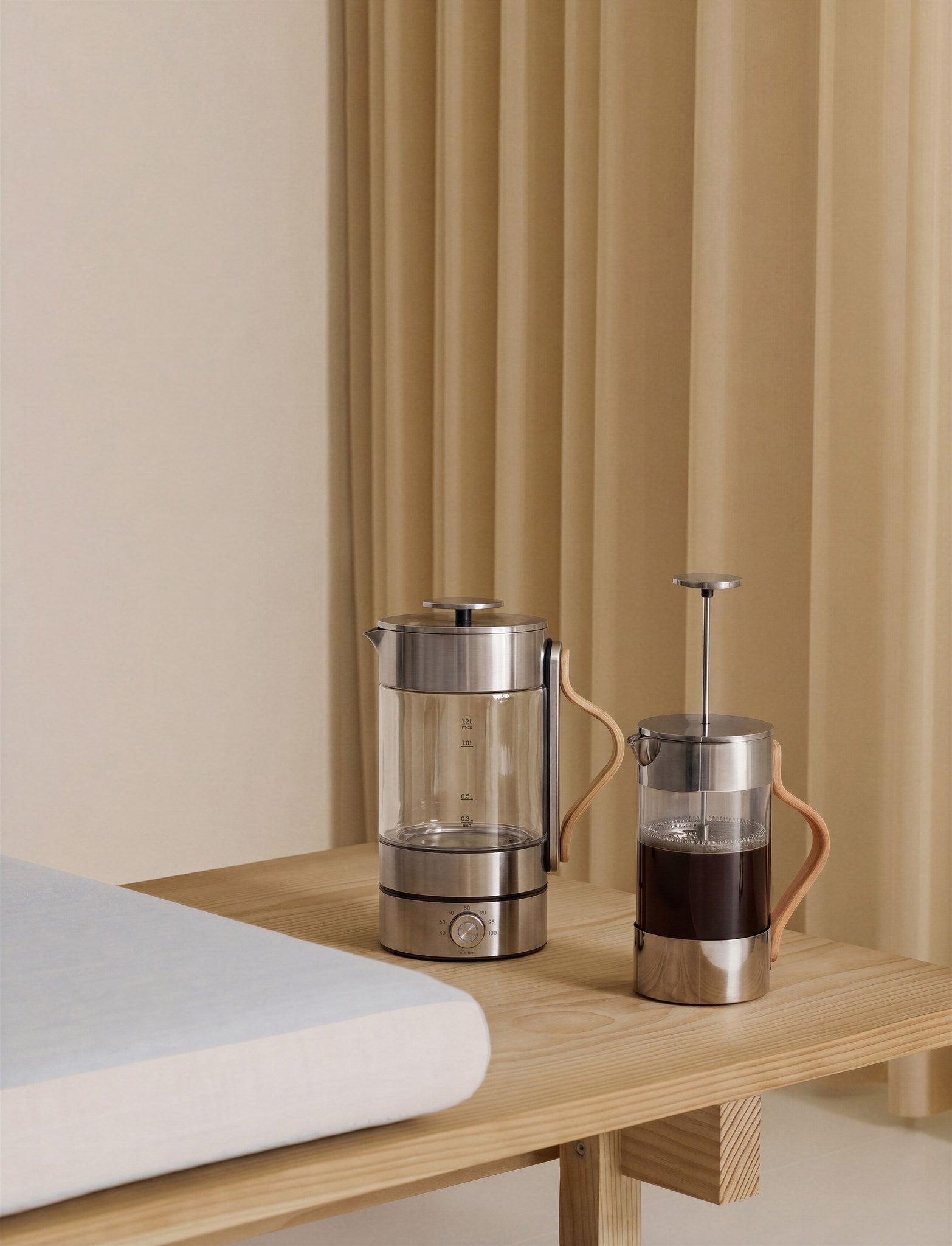 Stelton Emma bouilloire électrique 1,2 L température réglable