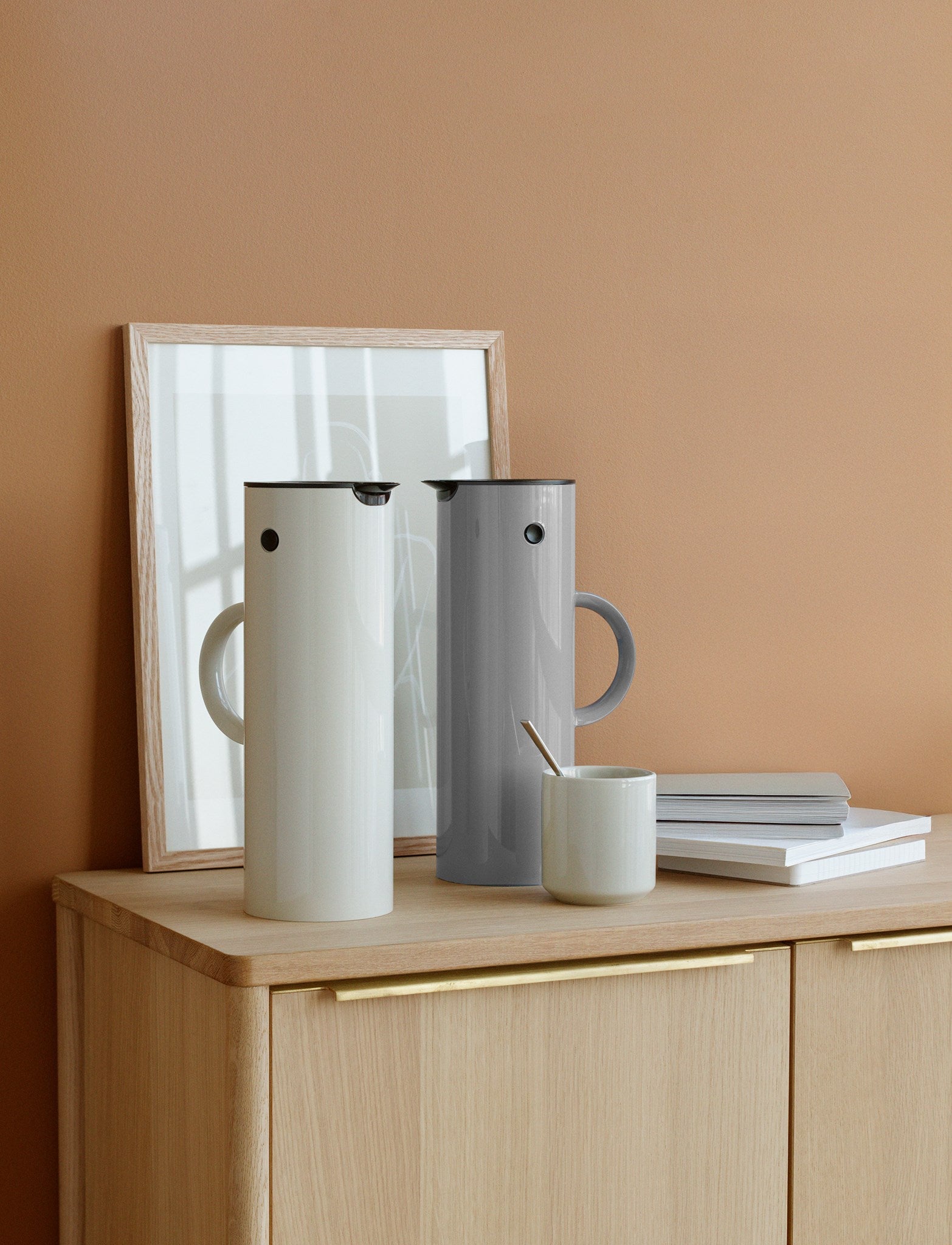 Stelton EM77 pichet isotherme 1 L garde au froid